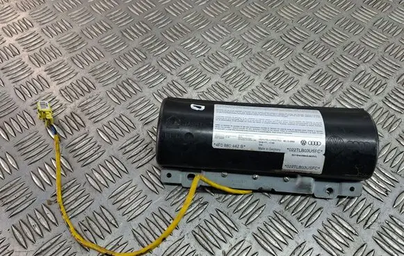 Audi A6 S6 C6 4F Seat airbag 4F0880442B