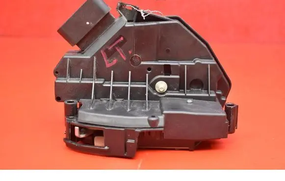 Ford Mondeo MK I Rear door lock BM5AA26413CF