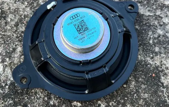 Audi A5 Front door speaker 8W0035303