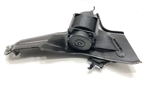 Honda CR-V Rear seatbelt 82480-TLA-A012-M1
