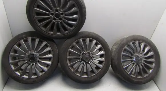 Fiat 500X R16 alloy rim 735625315