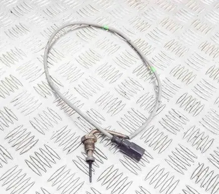 Audi Q3 8U Oil temperature sensor 04L906088EA