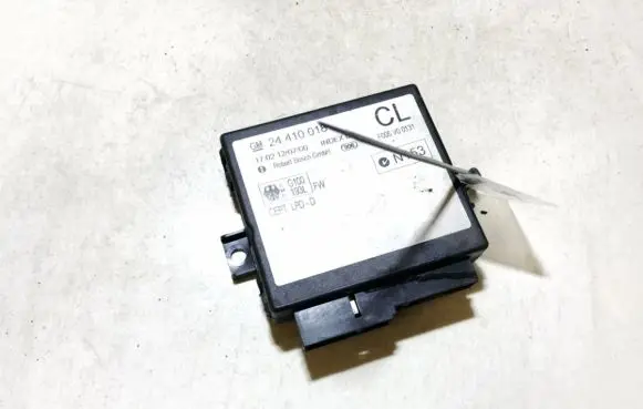 Opel Zafira A Comfort/convenience module 24410018 f005v00131