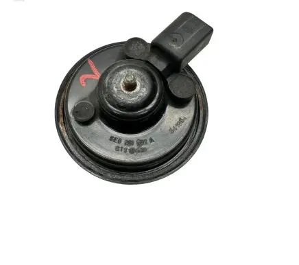 Audi A4 S4 B7 8E 8H Horn signal 8e0951221a