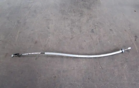 Ford S-MAX Front door cable line 