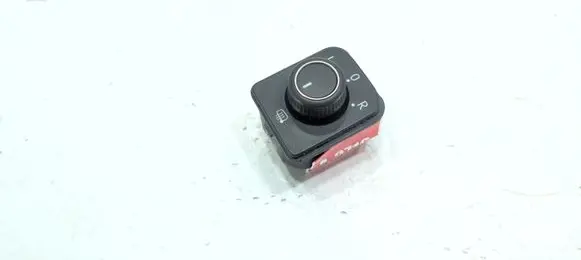Volkswagen PASSAT B8 Wing mirror switch 3G0959565A