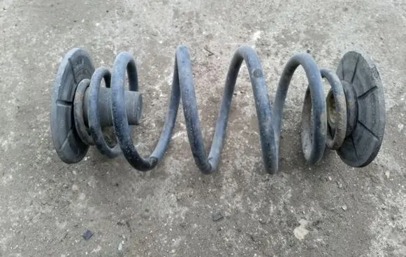 Opel Astra G Rear coil spring