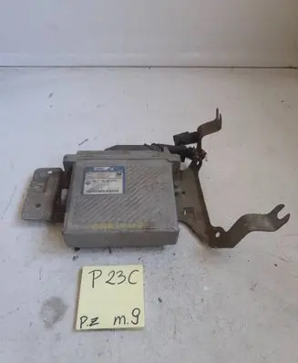 Mitsubishi Carisma Engine control unit/module R04080007D
