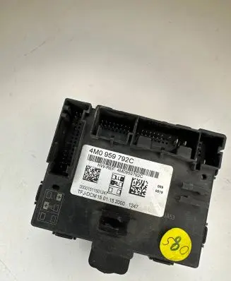 Audi Q7 4M Door control unit/module 4M0959792C