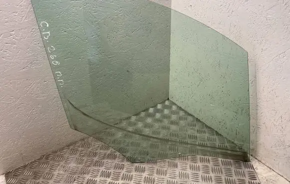 Citroen Berlingo Front door window glass four-door 43R000016