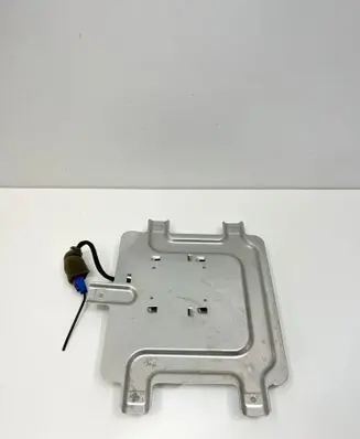 Mercedes-Benz SL R231 Aerial antenna amplifier A2319050100 2319050100