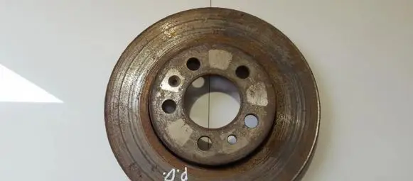 Skoda Fabia Mk1 (6Y) Front brake disc ventiliuojamas