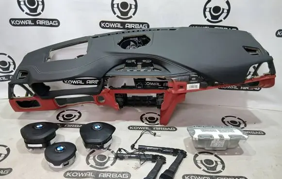 BMW M4 F82 F83 Dashboard 6817716 6791332 6791330