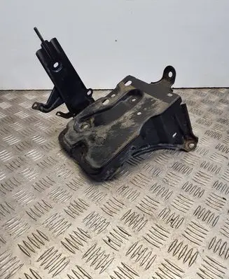 Toyota Yaris Battery bracket 