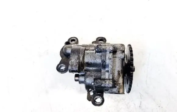 Ford Mondeo Mk III Oil pump 1s7q6600