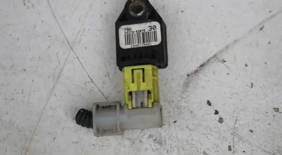 Toyota Prius (XW30) Airbag deployment crash/impact sensor