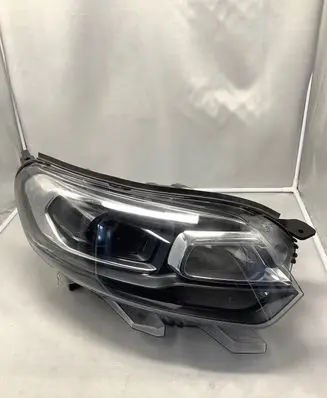 Citroen Jumpy Headlight/headlamp 9808233980 0019709204