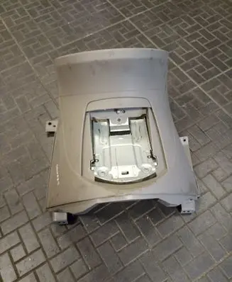 Mitsubishi Grandis Other center console (tunnel) element