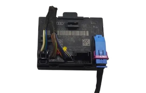 Audi A1 Door control unit/module 8X0959793D