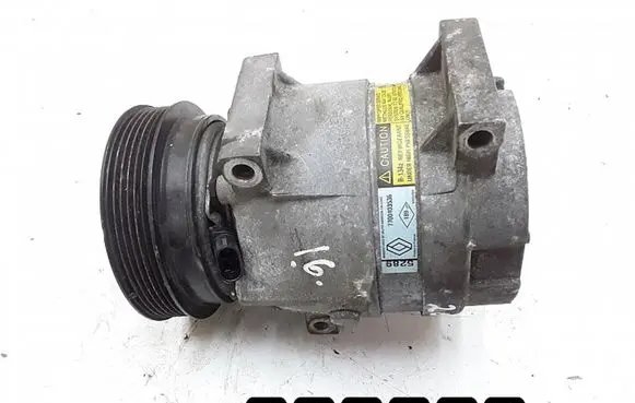 Renault Megane I Air conditioning (A/C) compressor (pump) 7700103536