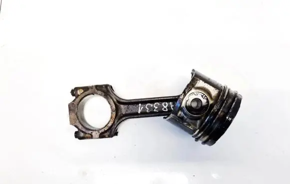 Alfa Romeo 147 Piston with connecting rod