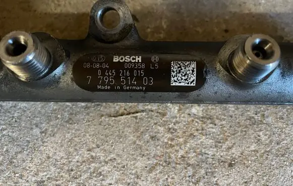 BMW 5 E60 E61 Fuel main line pipe 7795514