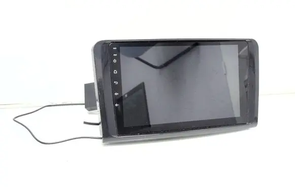 Mercedes-Benz ML W164 Radio/CD/DVD/GPS head unit