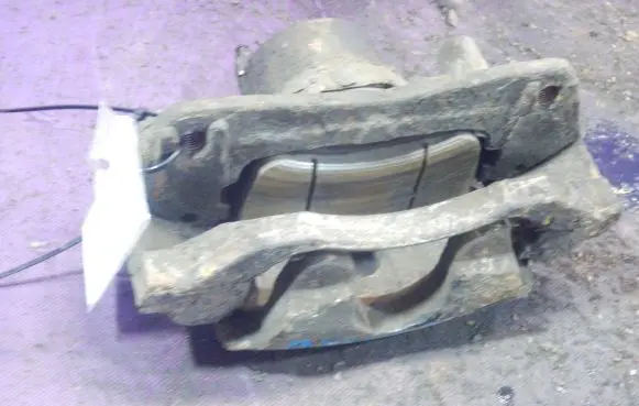 Mazda 6 Front brake caliper