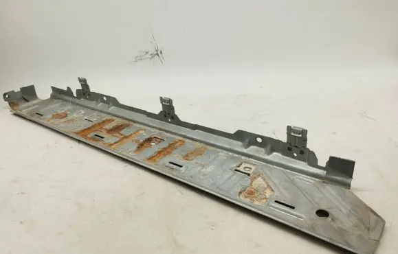 Mercedes-Benz V Class W447 Sill supporting ledge 4477303400 A4477303400