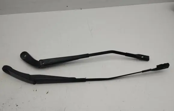 Audi A1 Windshield/front glass wiper blade 