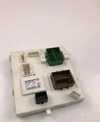 Volvo V60 Comfort/convenience module 32254028AA