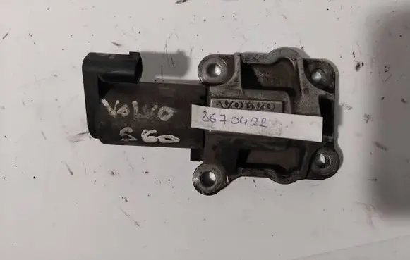 Volvo S60 Camshaft vanos timing valve 8670422