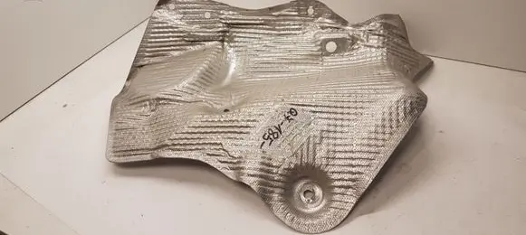 Audi Q7 4M Exhaust heat shield 4M2825643D