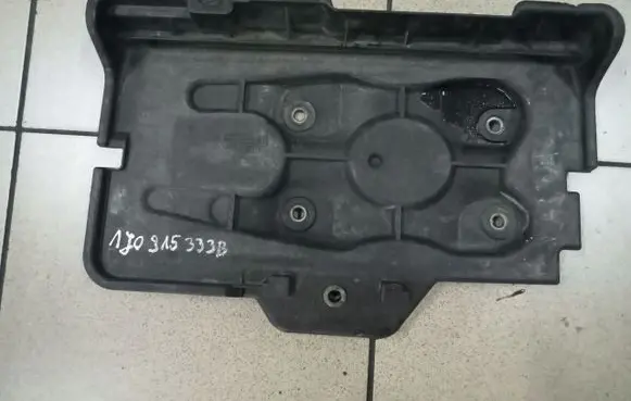 Seat Leon (1M) Battery tray 1J0915333
