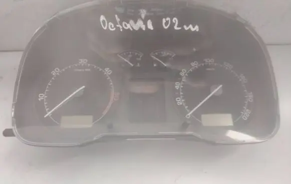 Skoda Octavia Mk1 (1U) Speedometer (instrument cluster) 1U0920810F 1U0920810E 11008005807