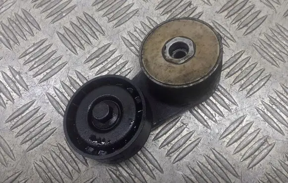 Fiat Grande Punto Alternator belt tensioner pulley 