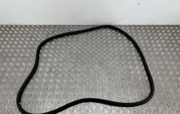 KIA Sportage Trunk rubber seal (body) 