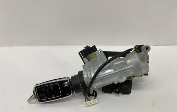 Volkswagen Touran II Ignition lock 1K0905851