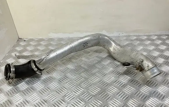 Volkswagen Eos Intercooler hose/pipe 1T0145840 1K0145828C