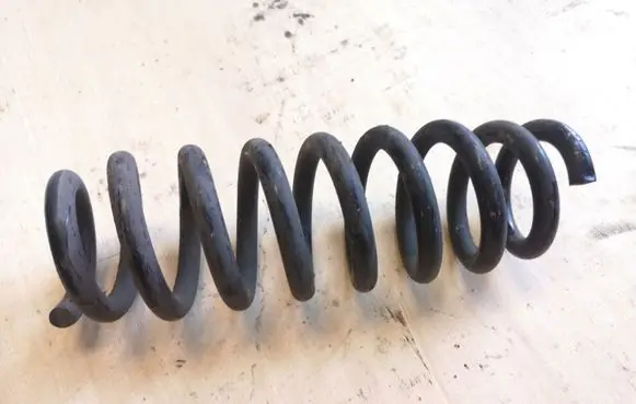 BMW 1 E82 E88 Rear coil spring