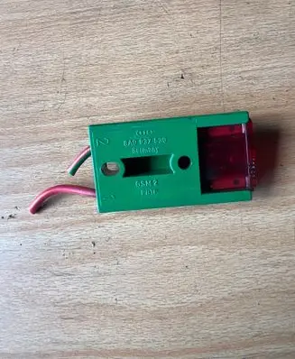 Audi A4 S4 B6 8E 8H Fuse 8A0937530