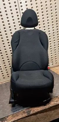 Nissan Note (E11) Front passenger seat 