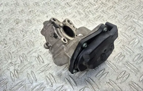 Mercedes-Benz E W212 EGR valve A6511400660 A2C87494500