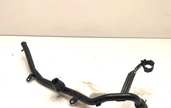 Volkswagen Tiguan Engine coolant pipe/hose 5N0121064J