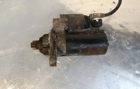 Volkswagen Caddy Starter motor