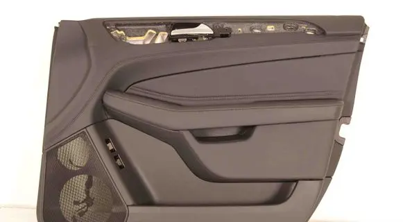 Mercedes-Benz GLS X166 Front door card panel trim