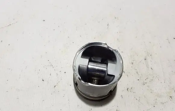 Renault Trafic II (X83) Piston with connecting rod 7701476734