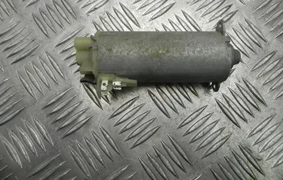Mercedes-Benz S W221 Seat adjustment motor 0130002644 V1068