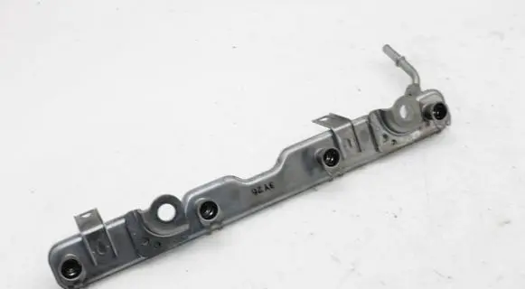 Lexus IS III XE30 Fuel main line pipe