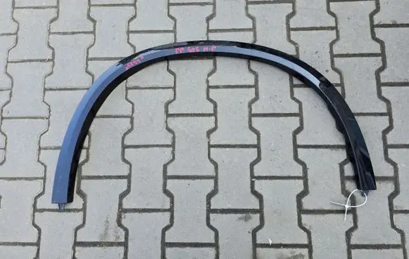 BMW X5 G05 Front arch trim 